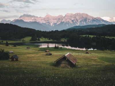 besetzung von die zwillingsschwestern aus tirol