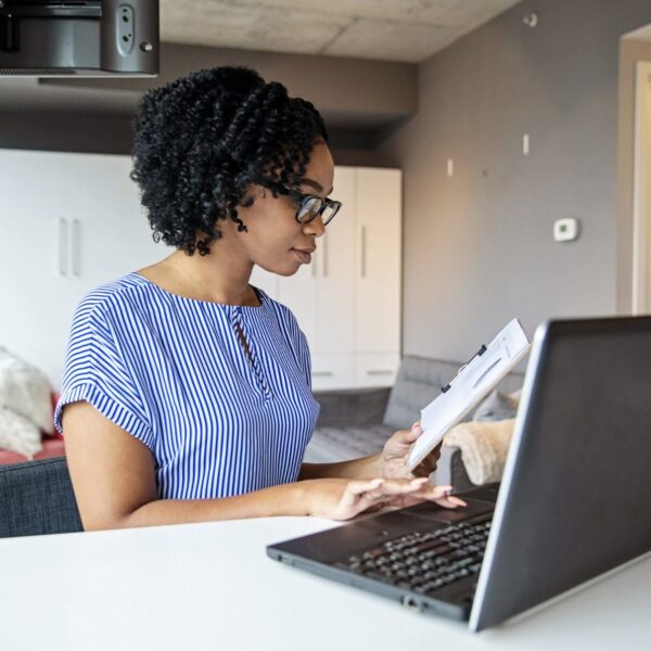 Meine Kollegin bekommt mehr Gehalt für die gleiche Arbeit